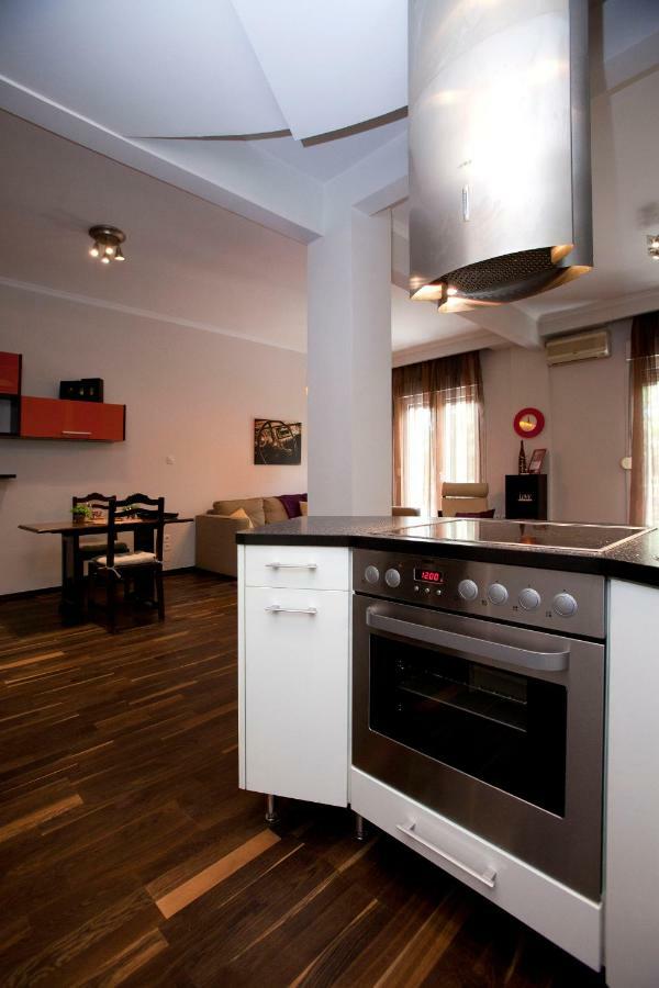 Downtown Apartment سالونيك المظهر الخارجي الصورة